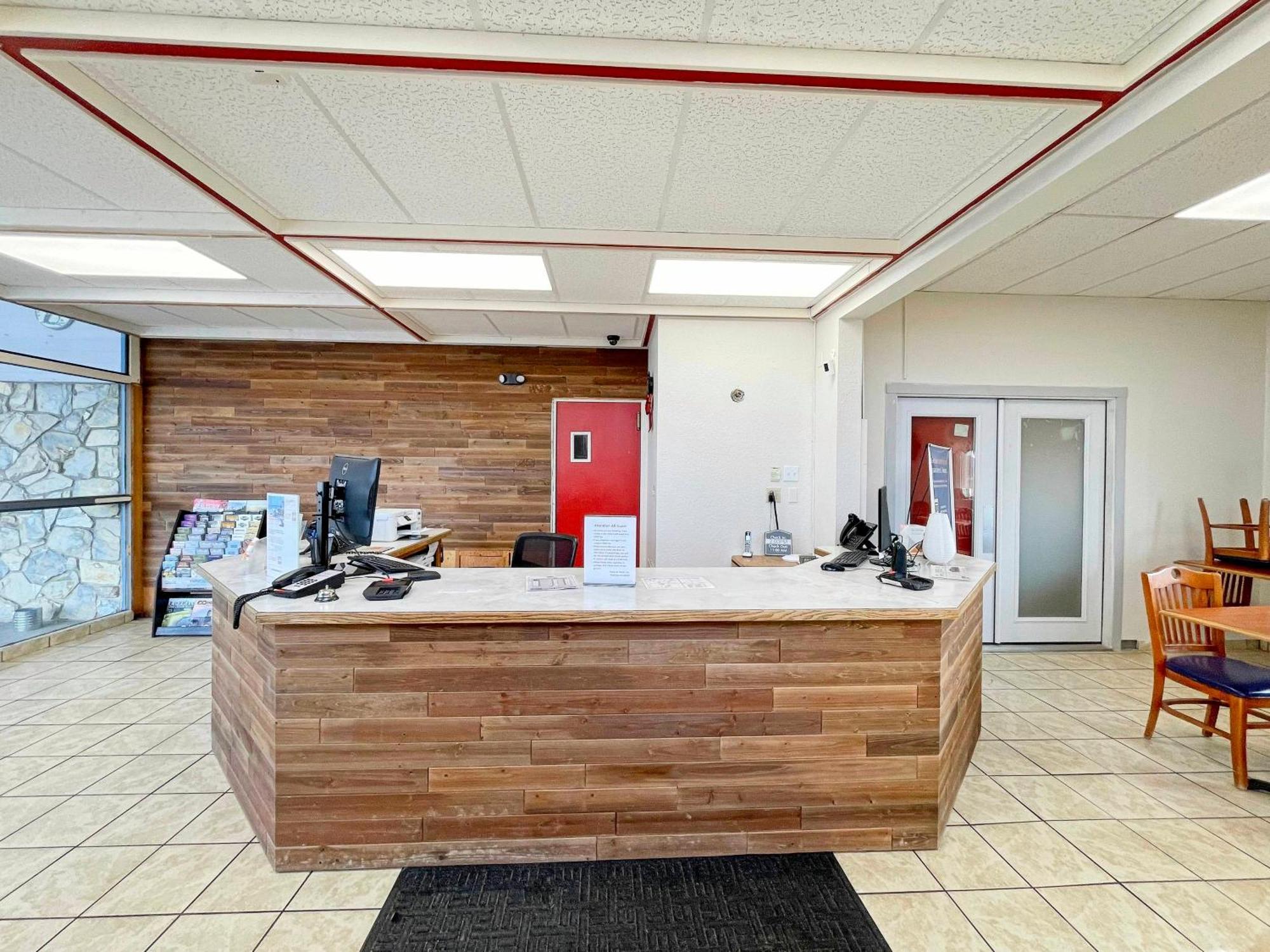 Rodeway Inn Boardman - Hermiston Extérieur photo